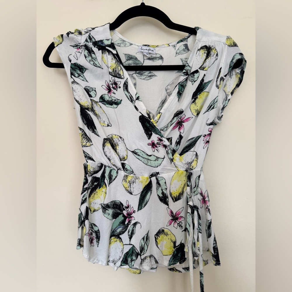 Love fire Lemon Print Wrap Blouse - White and Yellow